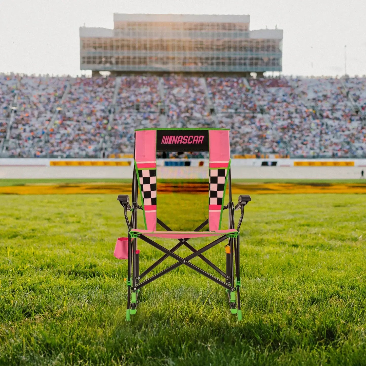 RoadTrip Rocker™ - NASCAR For Her - Trackside Ready