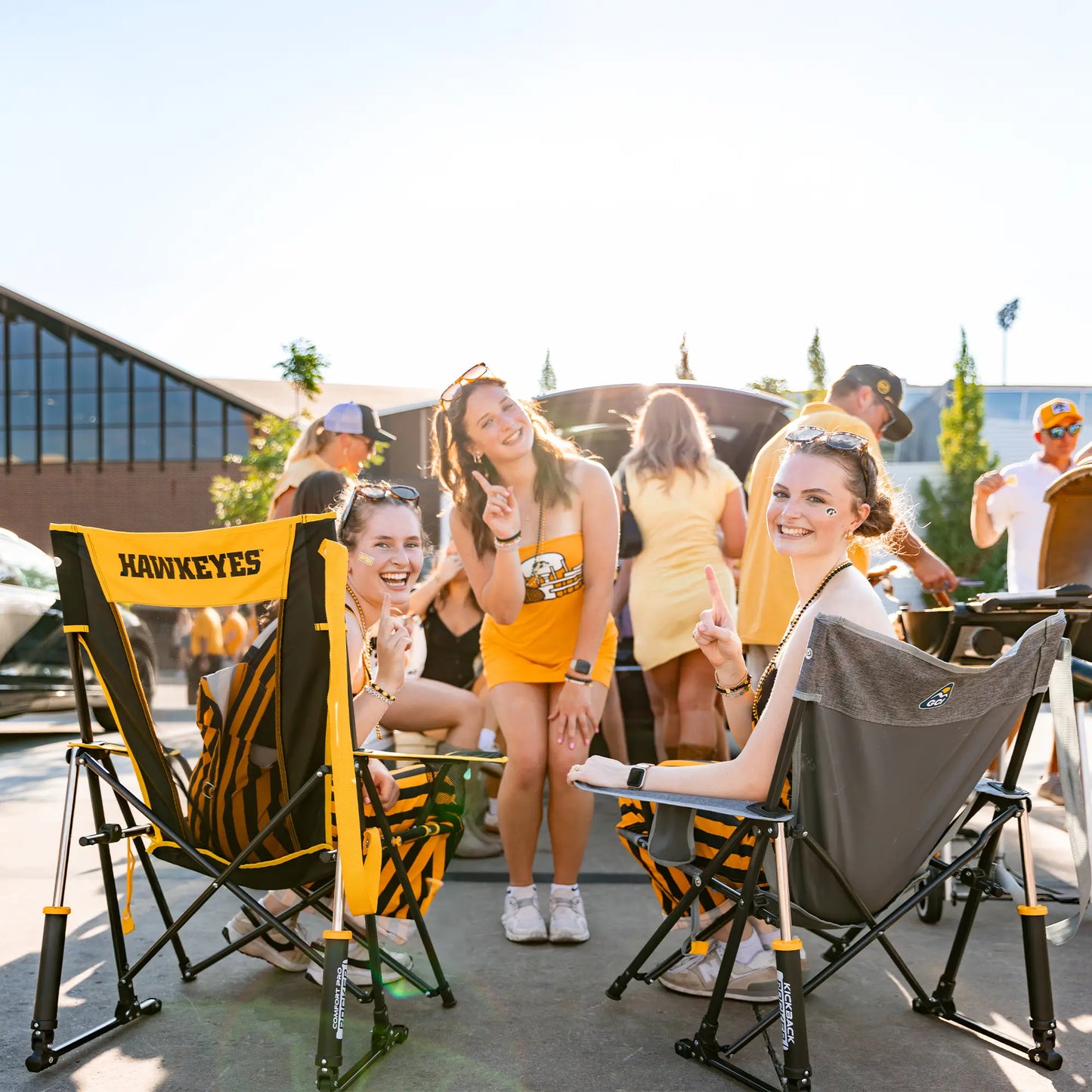 College Comfort Pro Rocker™ - Iowa Hawkeyes - Home Team Ready