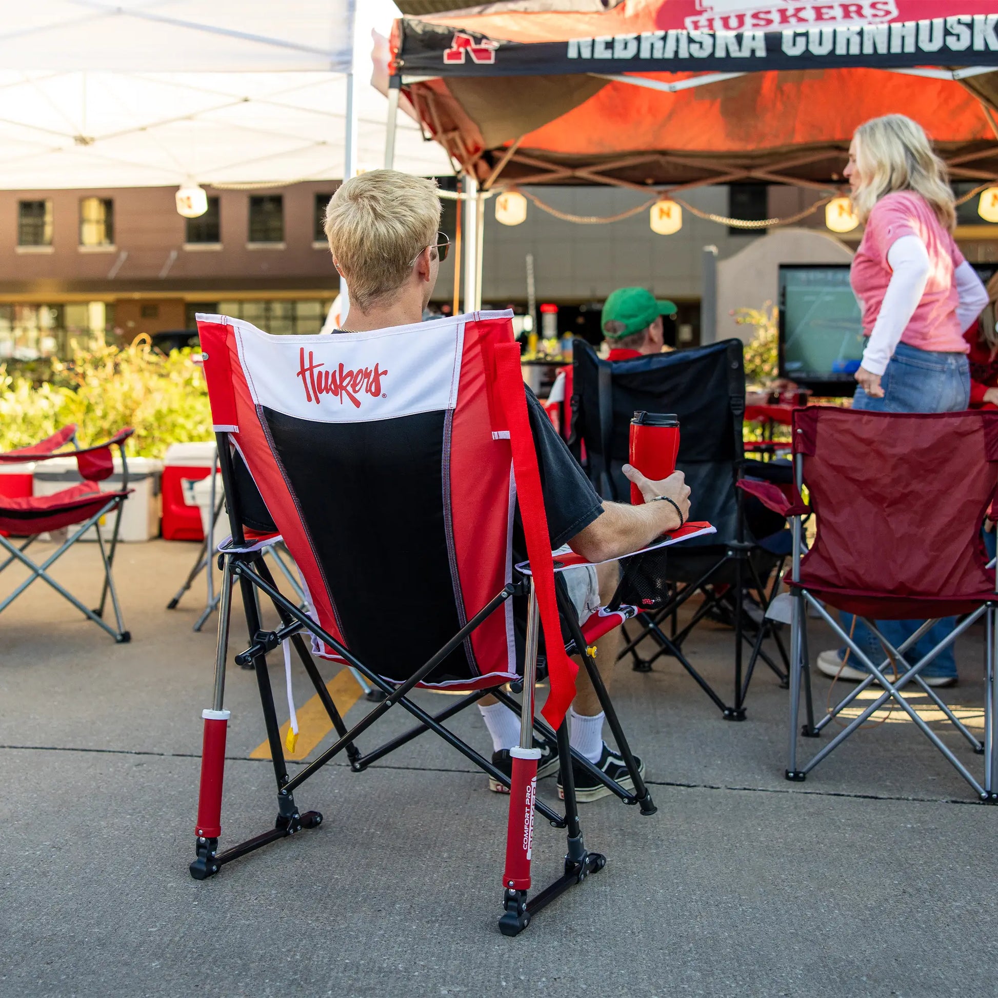 College Comfort Pro Rocker™ - Nebraska Cornhuskers - Fan Day Style