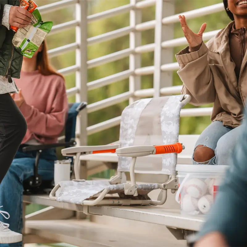 Stadium Rock-Cliner™ - All Star Comfort